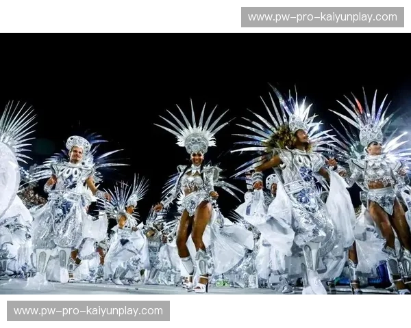 桑巴激情碰撞星条旗：巴西vs美国热身赛，一场足球艺术与硬朗意志的史诗对决